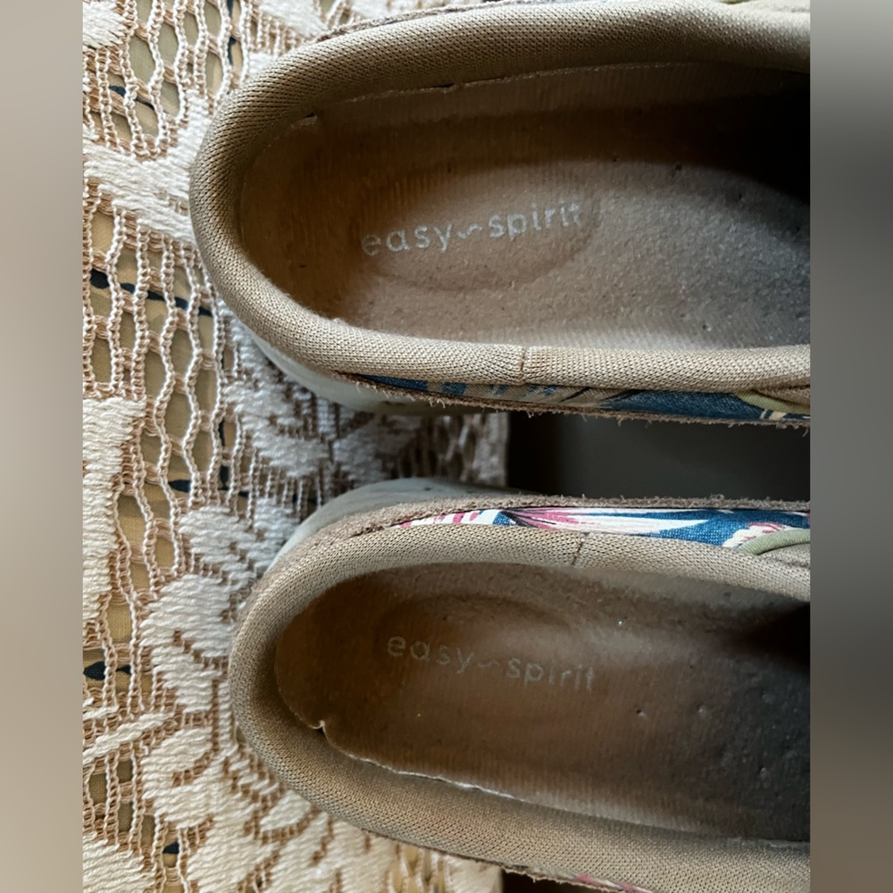 Easy Spirit Womens Slip-On Sneakers EST TravelTime 240 Tropical Hawaiian Print - Picture 13 of 15